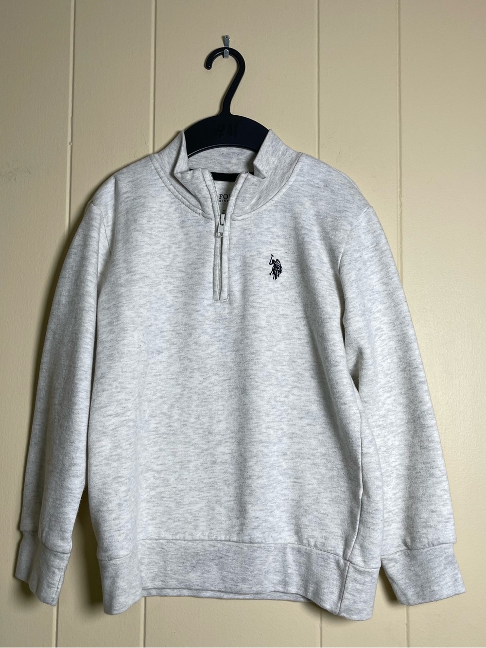 Boys U.S. Polo Assn. M (8) Long Sleeve Sweater Bundle 3 Pack – Gray, Red - Picture 6 of 15